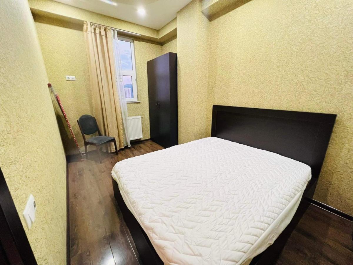 Guga House Leilighet Tbilisi Eksteriør bilde
